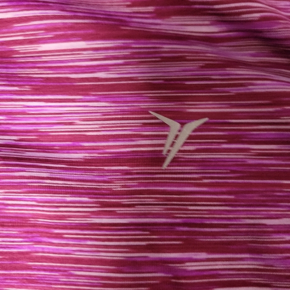 Old Navy Active Magenta Thumb Hole Half Zip Pullover Small - Picture 3 of 6